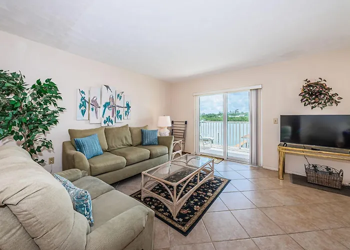 Apartment Yacht Club Waterfront