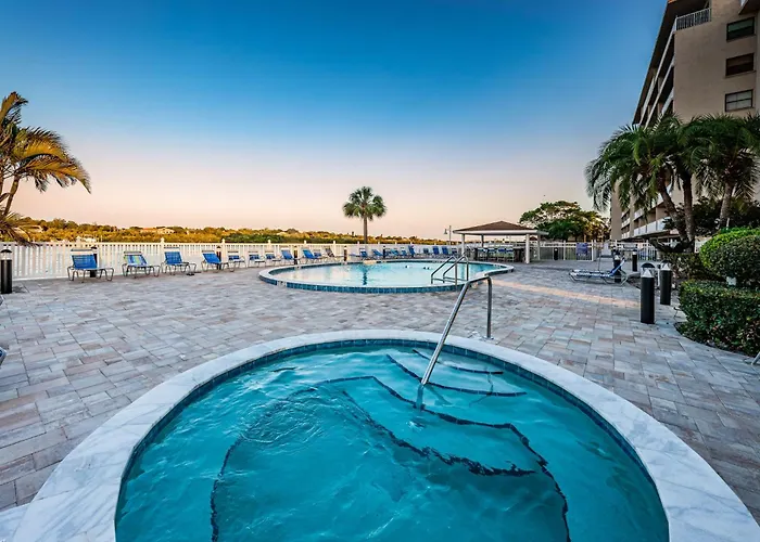 Apartment Yacht Club Waterfront Clearwater Beach