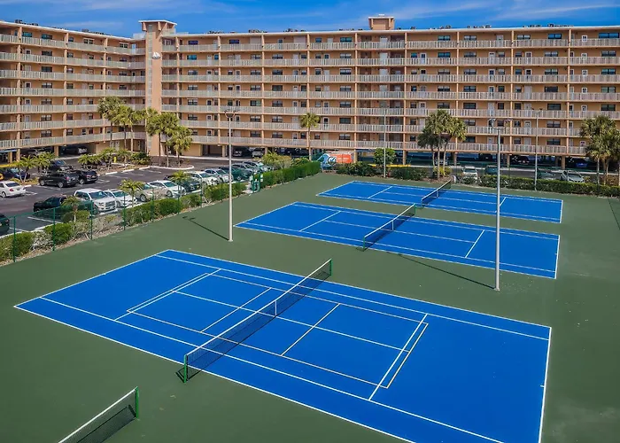 Yacht Club Waterfront Apartment Clearwater Beach