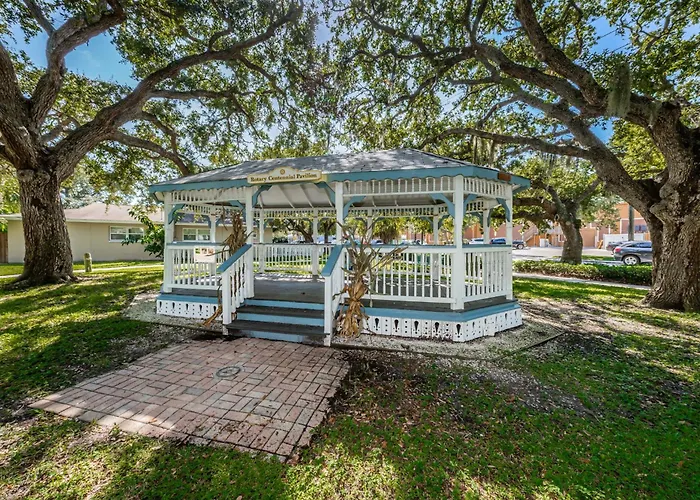 Apartment Yacht Club Waterfront *